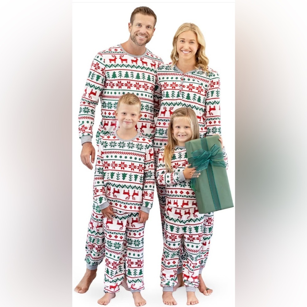 Family Holiday PJ’s For Women- M - Picture 3 of 3